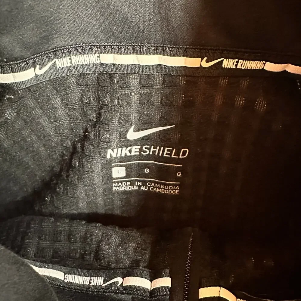 Nike Shield Running Black Full Zip Up Jacket Size Large